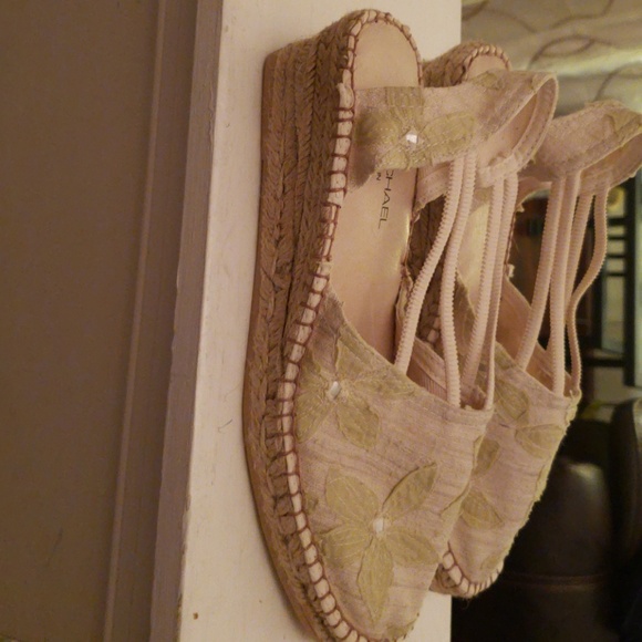 Eric Michael 9 Espadrilles - Picture 3 of 4